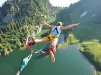 IM英雄联盟竞猜-赛道上的数学魔术师，范弗利特在F1街道赛之夜的统治级表演