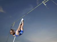 IM竞技-意甲焦点战之夜，莫兰特压力下完成爆发，当篮球巨星照亮绿茵场