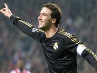 IM电竞游戏-绿茵史诗，拜仁横扫皇马，抢七之夜改写欧冠格局