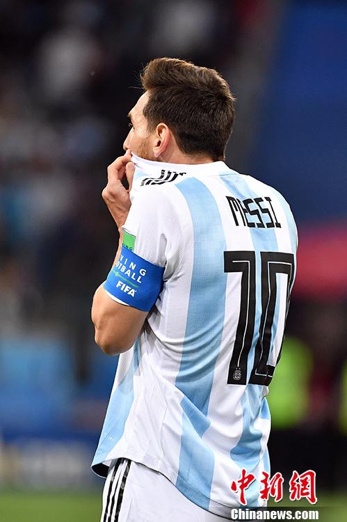 关于荷兰队憾负奥地利，出线形势岌岌可危的信息