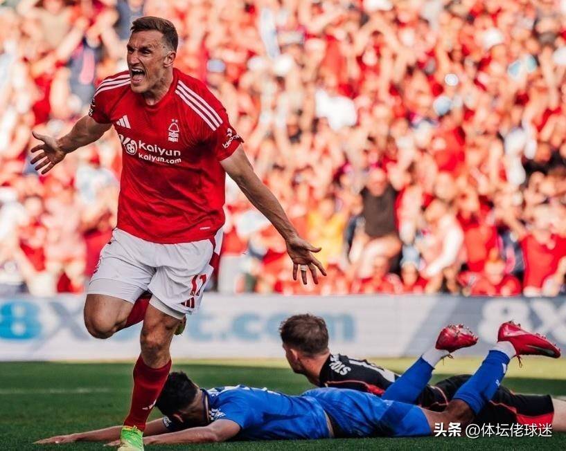 比利时射手梅开二度领队夺得宝贵三分的简单介绍 比利时射手梅开二度领队夺得宝贵三分的简单介绍