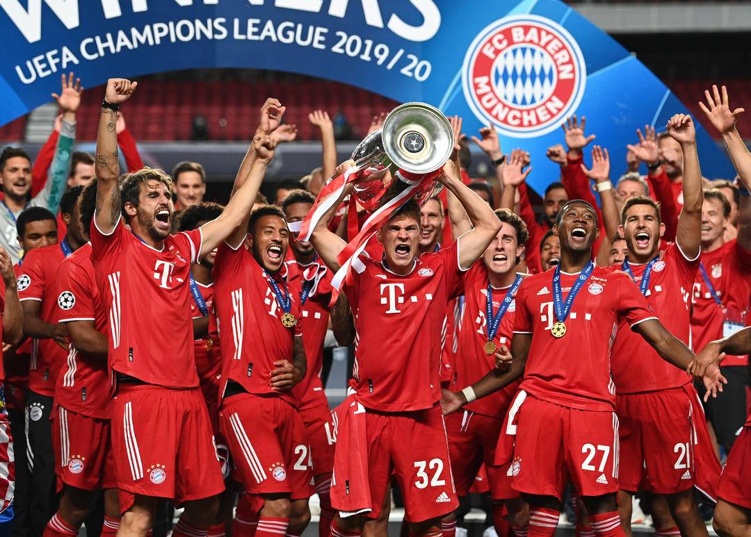 包含瑞士女足荣誉加冕，夺得国际盛事冠军的词条