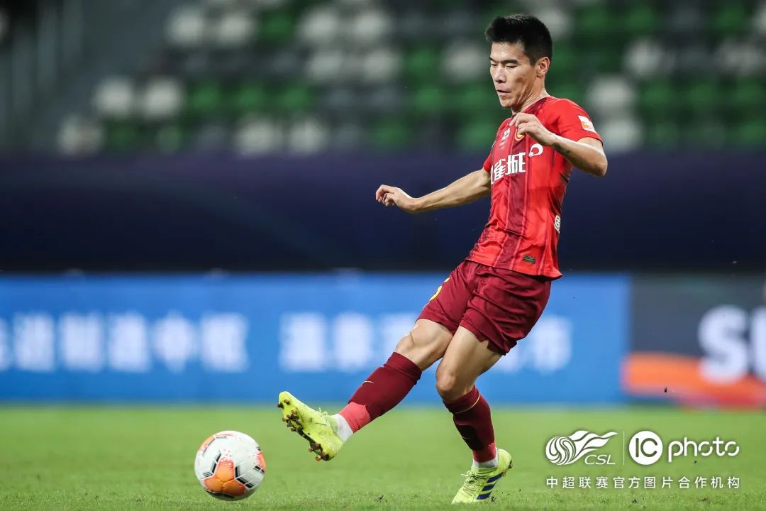 包含河北队惨遭对手反超，需反思失误的词条