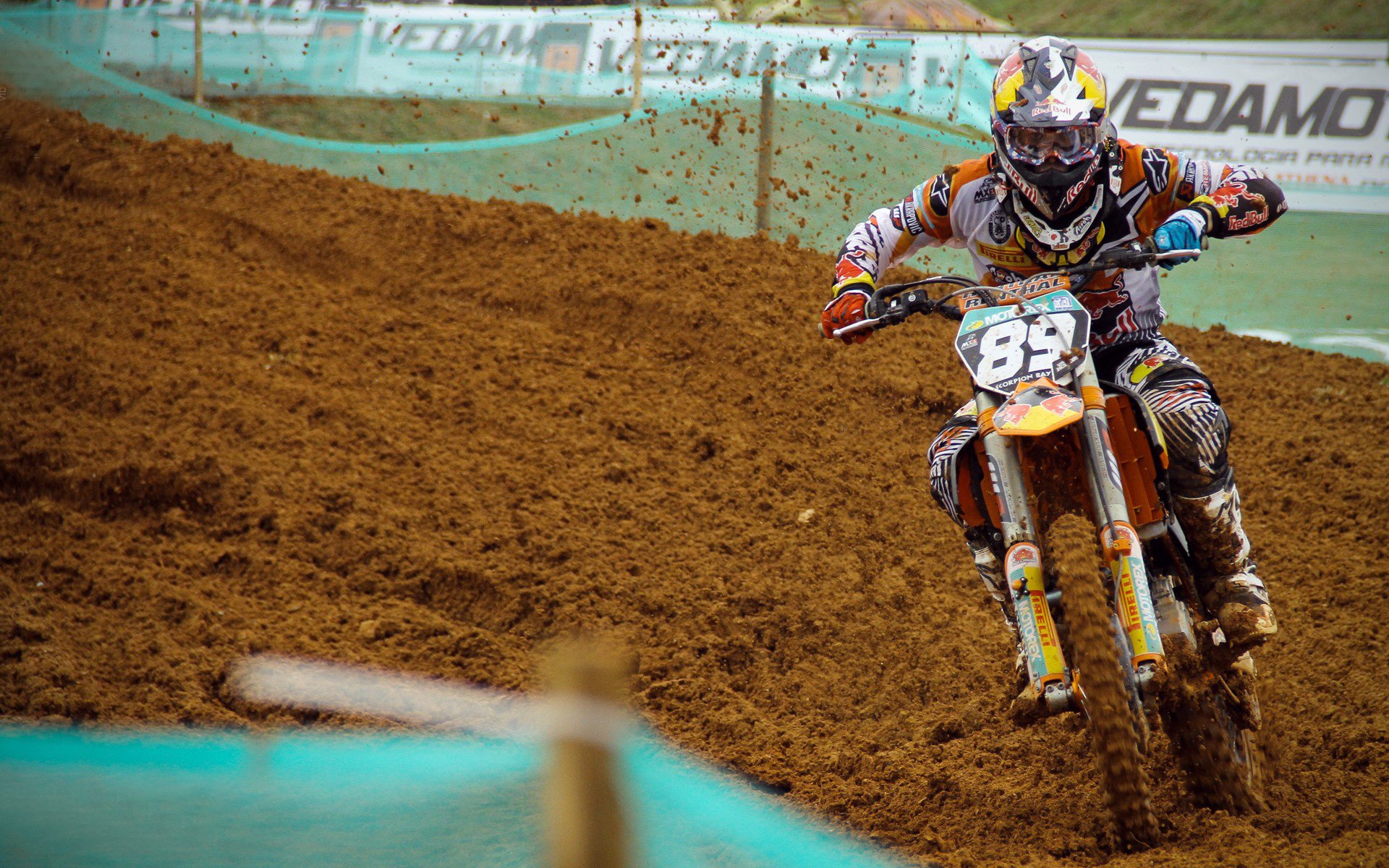 欧冠决赛之夜，西亚卡姆在焦点战证明自己，从非洲大陆到欧洲之巅的篮球传奇