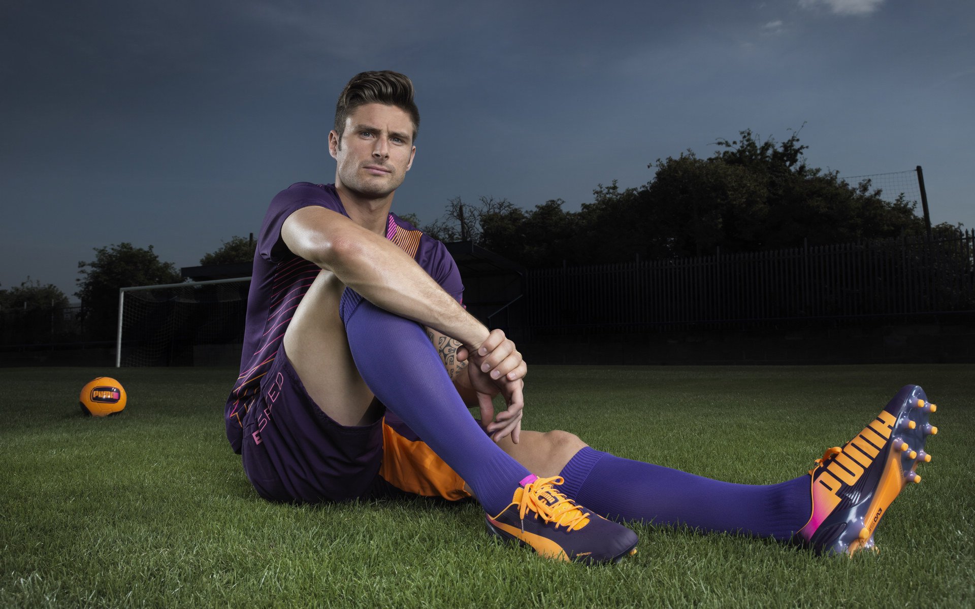 希腊节奏与拉美狂想，恩佐如何在F1新赛季揭幕战上演掌控的艺术