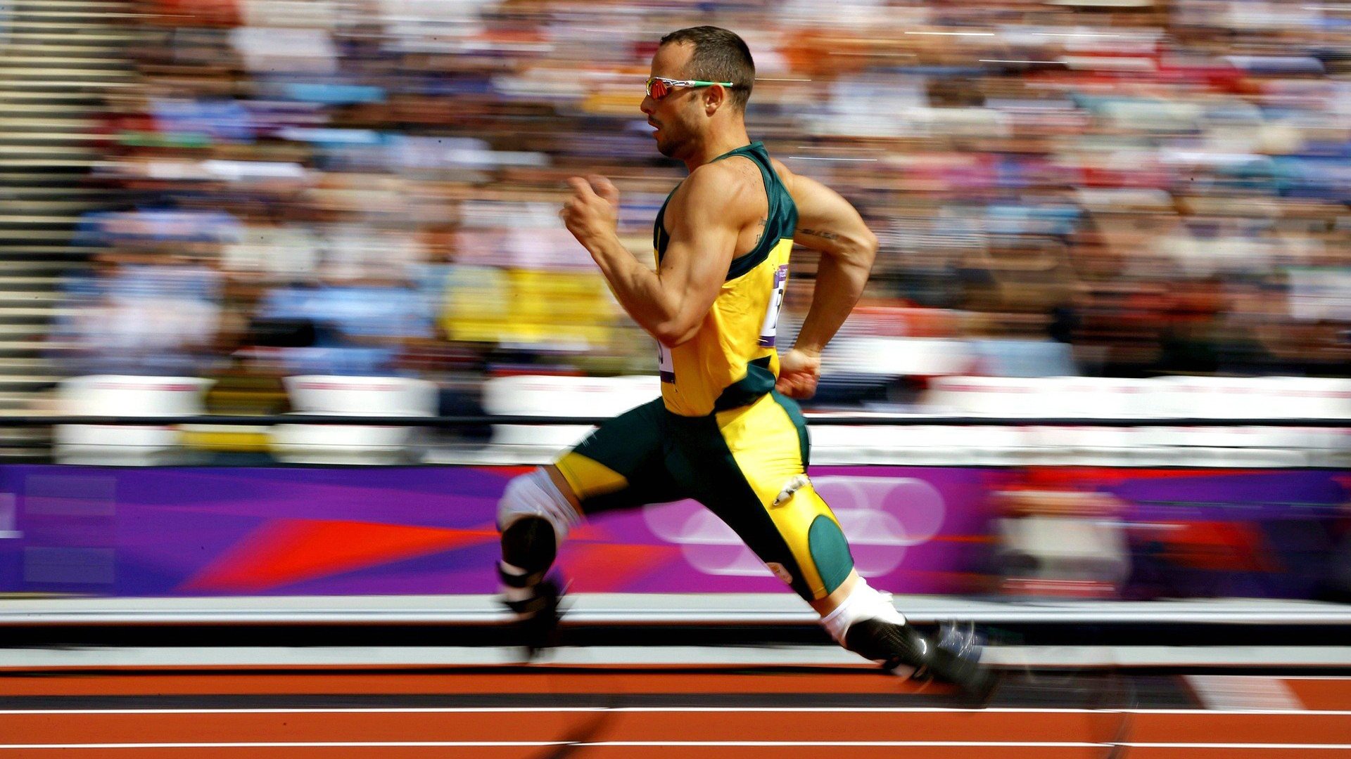 F1新赛季揭幕战与塞内加尔封锁阿根廷，竞技场上的唯一性对决