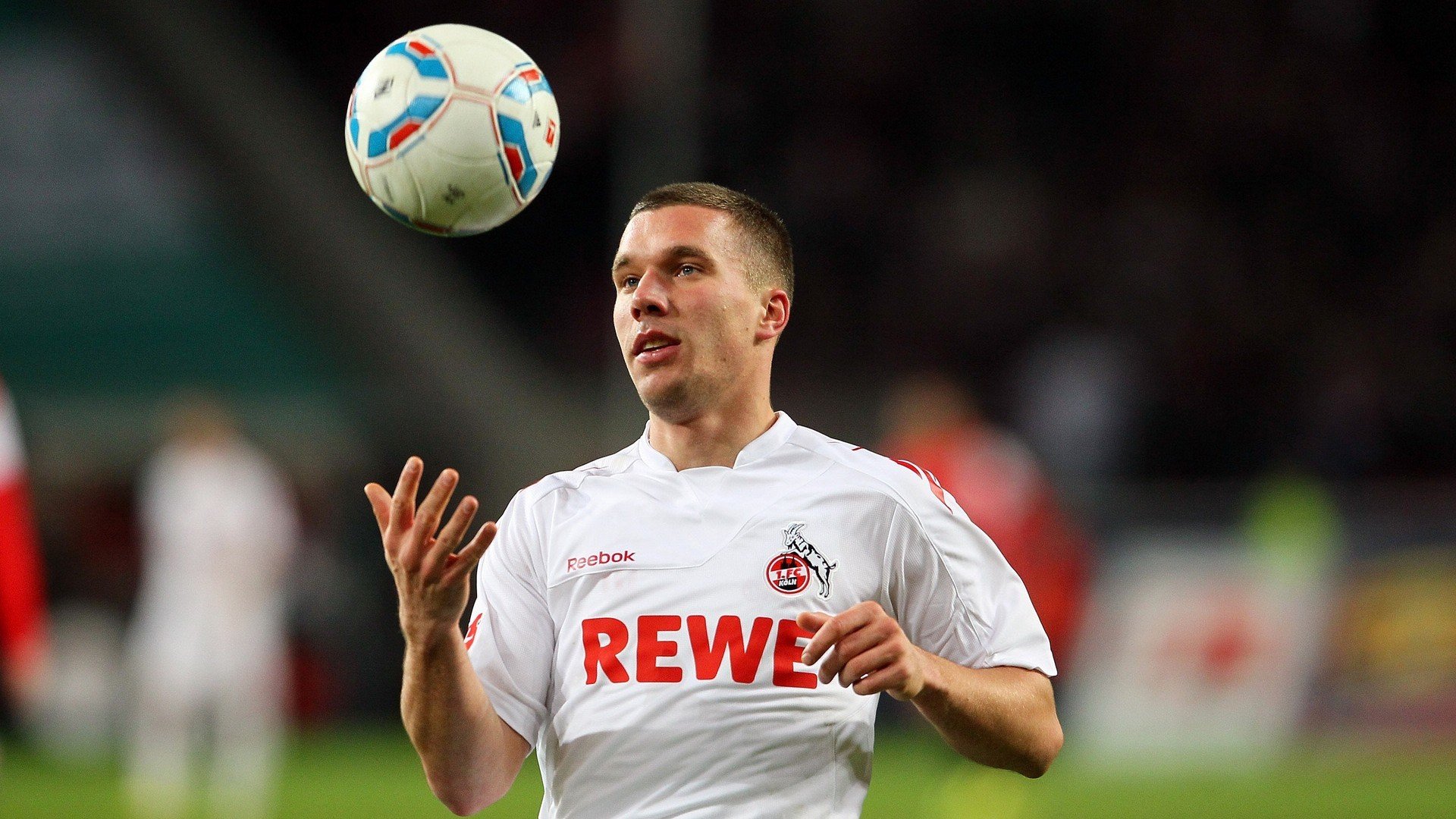 绝境中的袋鼠,澳大利亚加时绝杀莱比锡红牛,抢七战铸就足球史诗